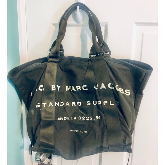 [MARC JACOBS] Standard Supply Tote - Picture 5 of 7